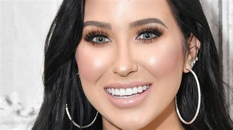 The Beauty Industry's Game-Changer: Jaclyn Hill's Impact on Makeup Trends